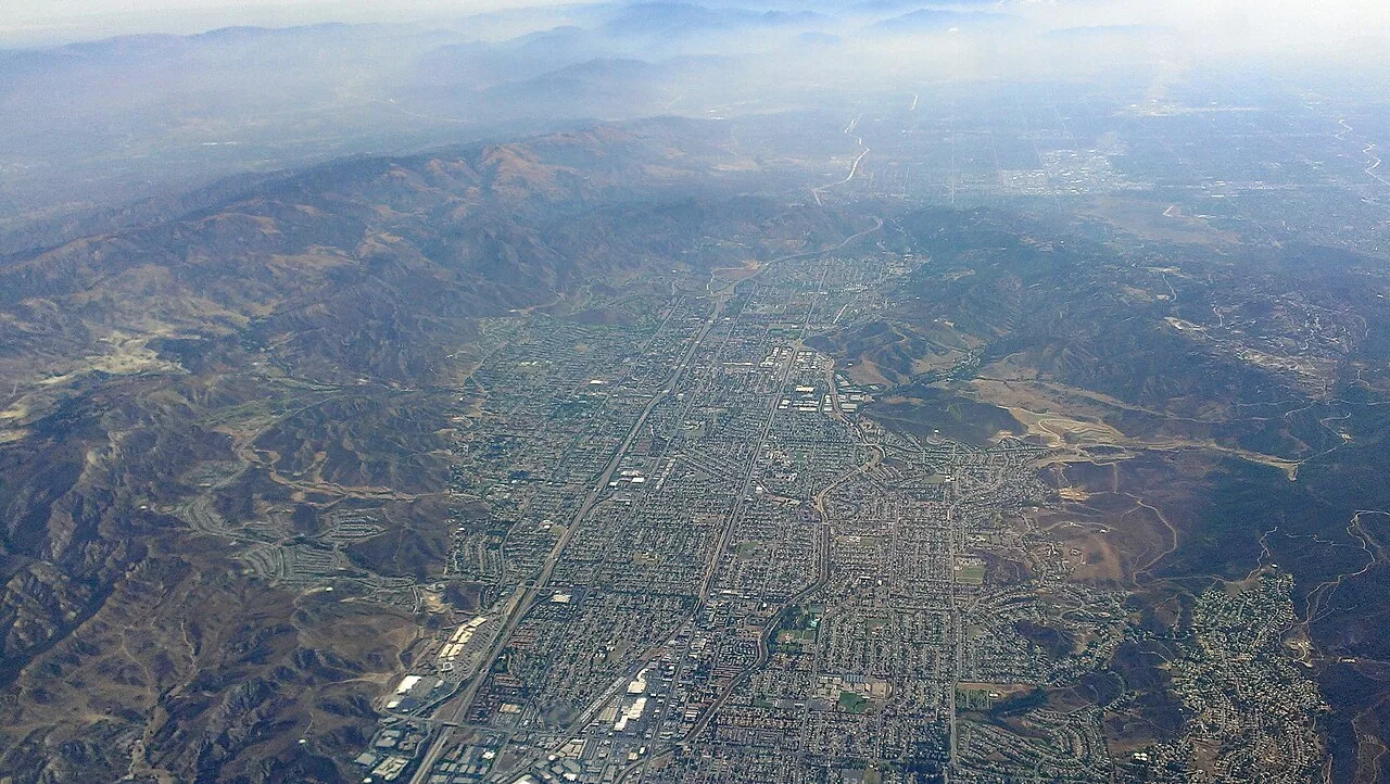 Aerial view of Simi Valley, CA Aerial view of Simi Valley, CA